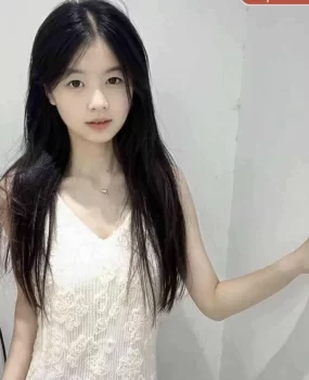 年轻学生漂酿妹妹