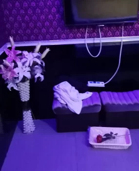 验证洪家楼附近酒店按摩技师