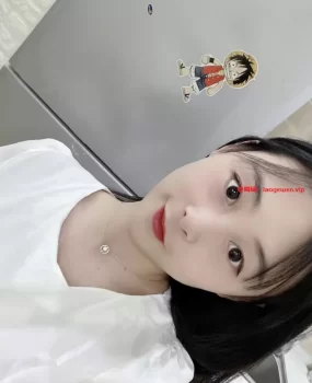 长沙20岁嫩妹子，爽歪歪