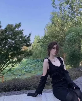 成都小学妹饥渴难耐 做爱全自动 逼嫩水多